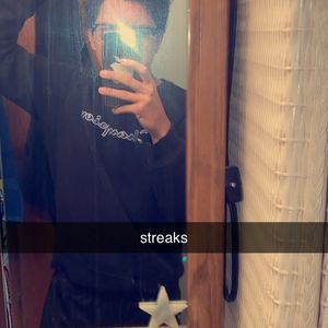 Meet your Posher, Cason